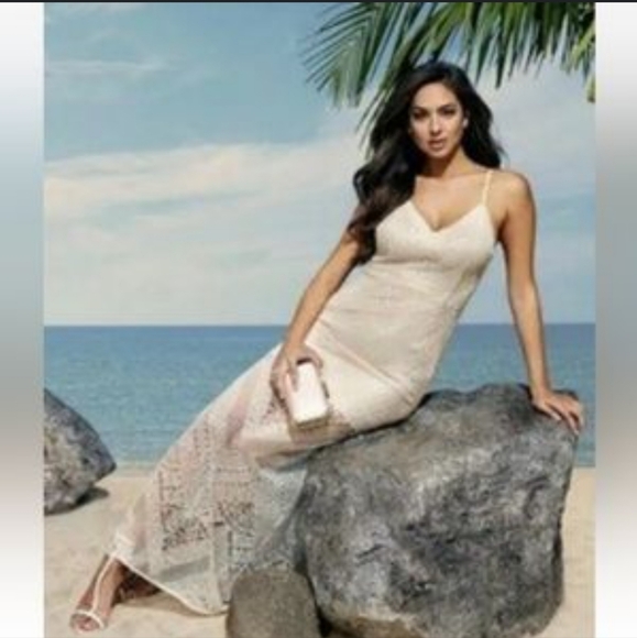 NWT Marciano Jordanna Lace Style Dress Size Medium - Picture 2 of 9